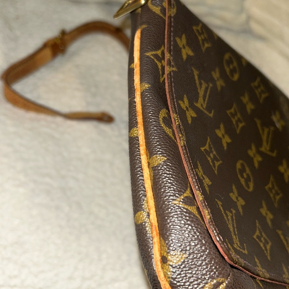 Louis Vuitton Musette Tango Crossbody – Project Piece (SP1929): - Picture 17 of 17